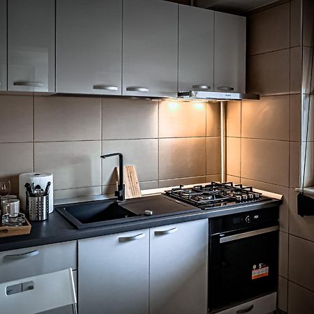 Shiro Apartment Букурещ Екстериор снимка