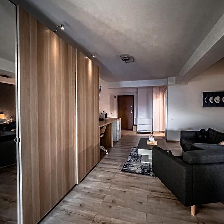 Shiro Apartment Букурещ Екстериор снимка