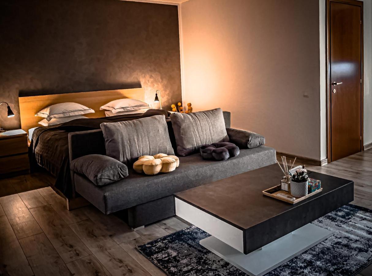 Shiro Apartment Букурещ Екстериор снимка