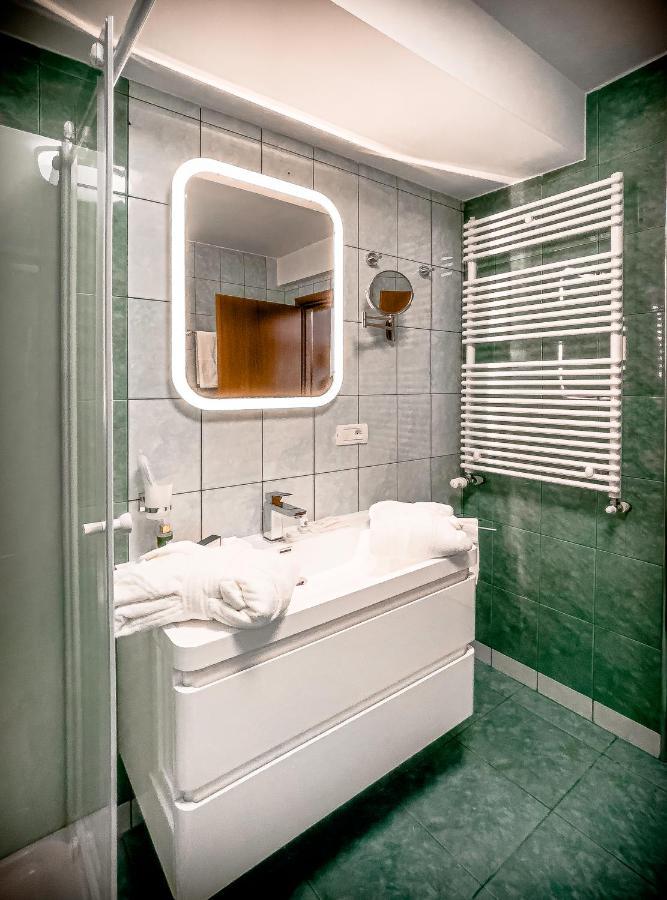 Shiro Apartment Букурещ Екстериор снимка