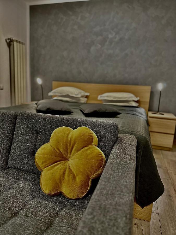 Shiro Apartment Букурещ Екстериор снимка